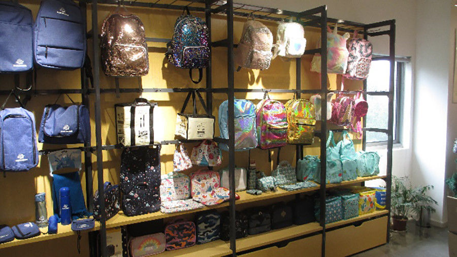 Dongguan Fangxin Gift Manufacturing Co., Ltd. Fabrik Produktionslinie